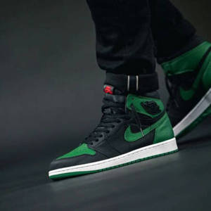 Nike Air Jordan 1