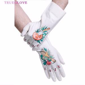Нитриловые перчатки Trueglove белые "Love Cook"
