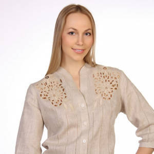 Блуза льняная с вышивкой ришелье модель 25-13