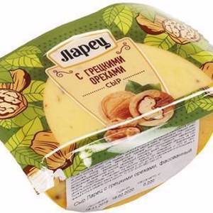 Сыр с грецким орехом Ларец 50% жир., 245г
