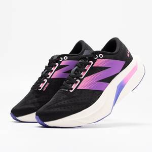 Кроссовки New Balance SC Elite v4 цвет Черный